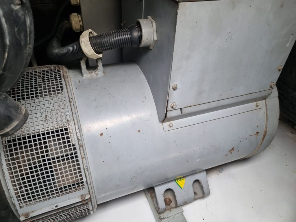150KVA Mikano Soundproof Diesel Generator(1,000 Series)