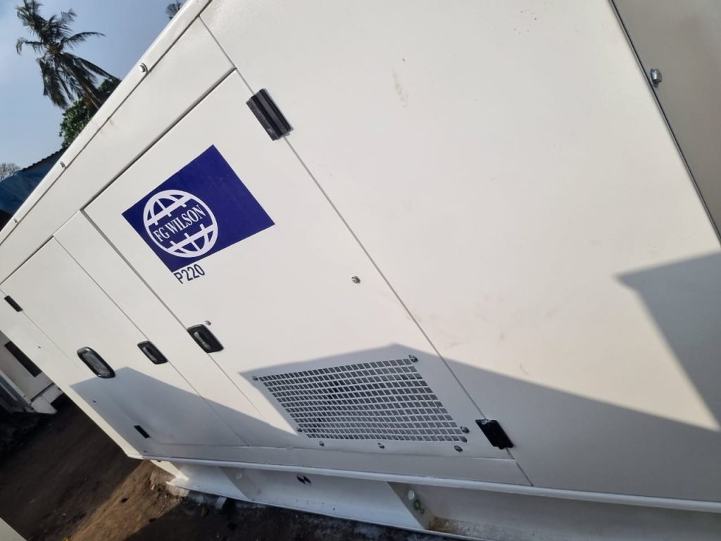 220KVA FG Wilson Soundproof Diesel Generator(1106 Series)