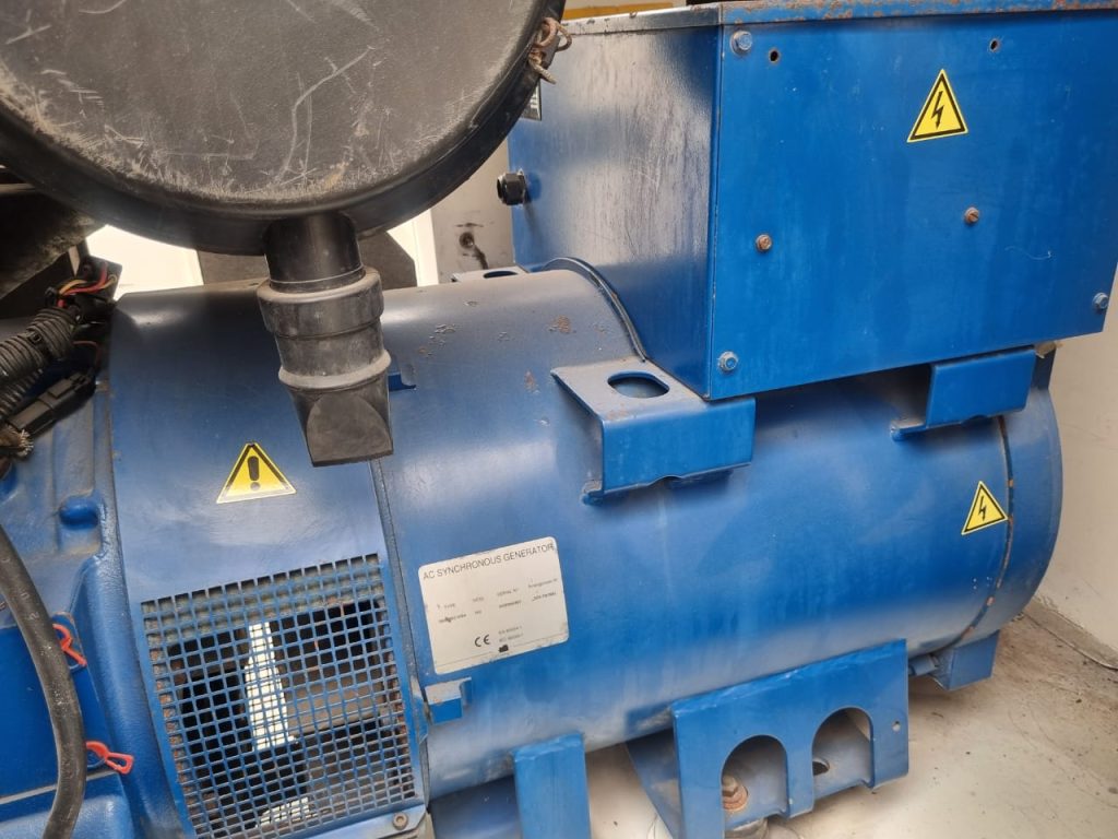 220KVA FG Wilson Soundproof Diesel Generator(1106 Series)