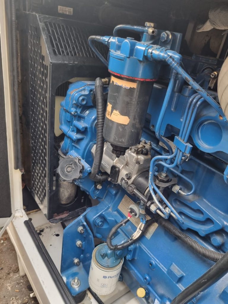 33KVA FG Wilson Soundproof Diesel Generator