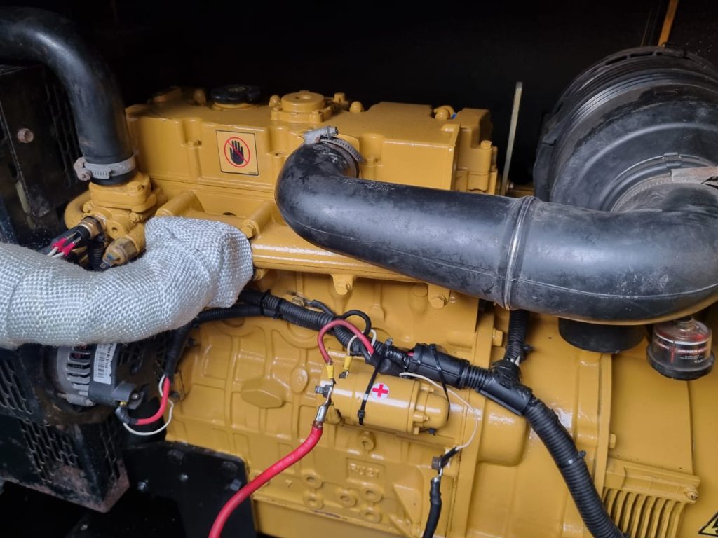 22KVA MANTRAC SOUNDPROOF DIESEL GENERATOR (400 SERIES)